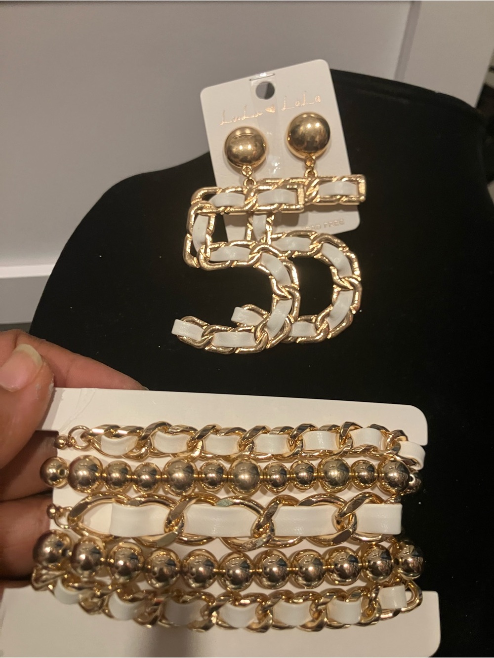 lululemon athletica Gold and White Chain-Link Earring and Bracelet Set